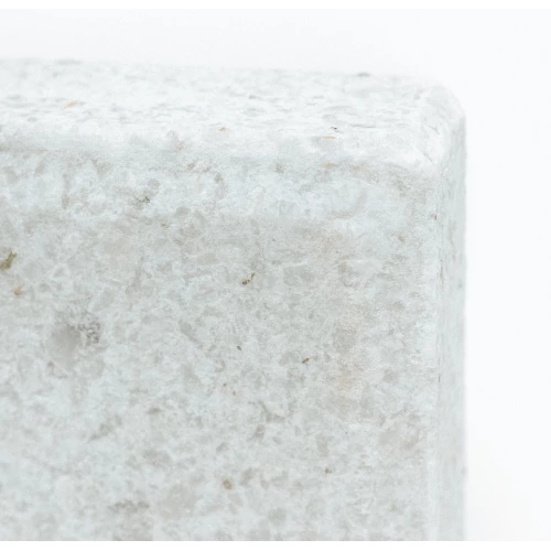 Соляной брикет BORN с Алтайскими травами "Успокаивающая ромашка" для сауны и бани