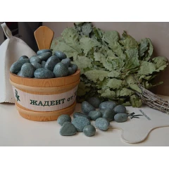 Камень Жадеит ШЛИФОВАННЫЙ средний (ведро 5 кг)