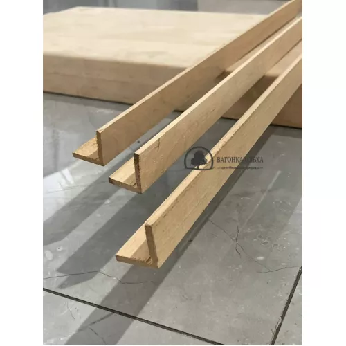 Уголок Ольха 27х27х2200